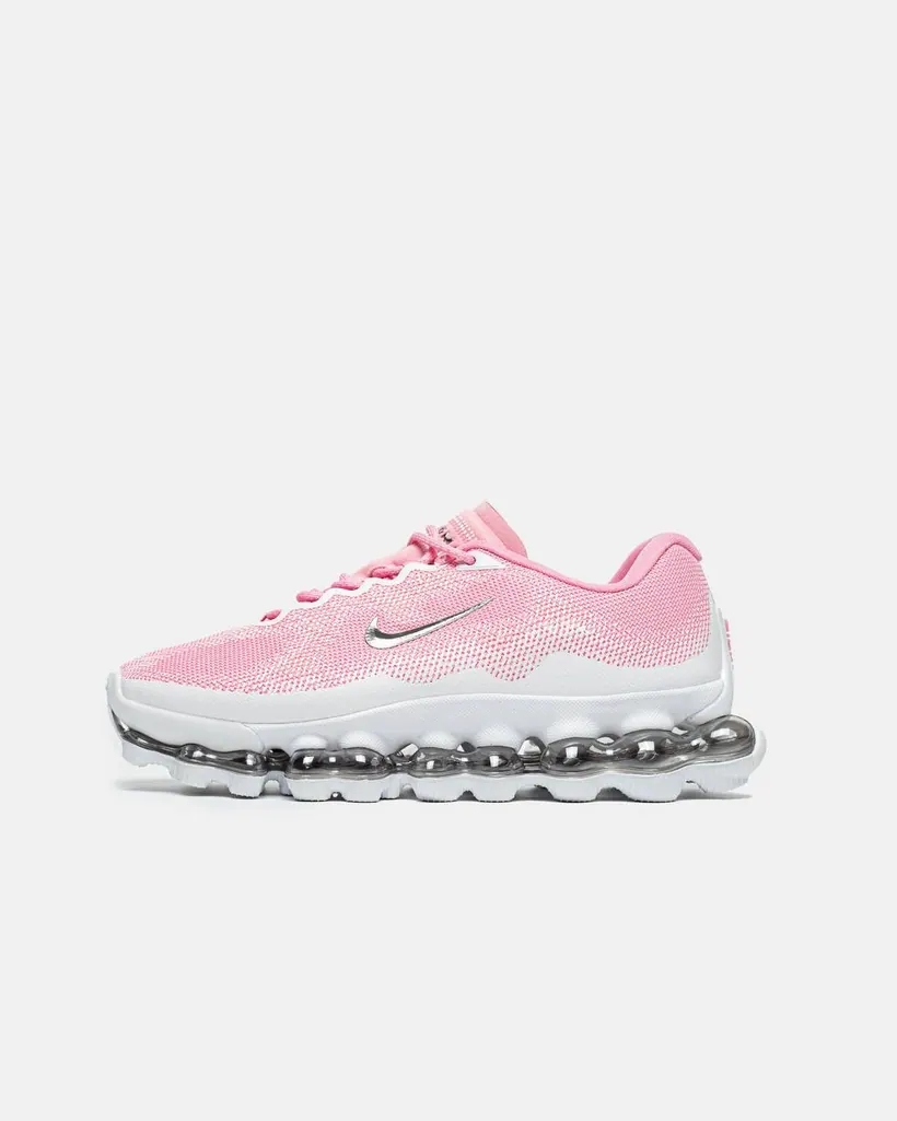 Nike Liquid Pink