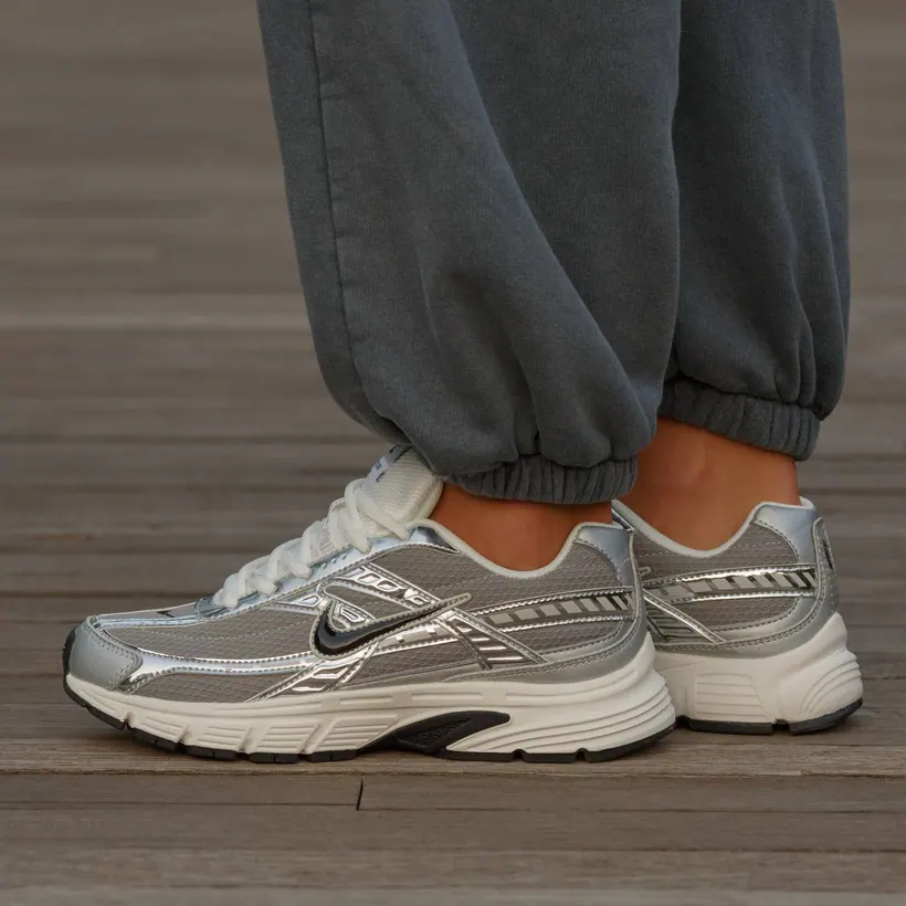 Nike Initiator Grey Silver