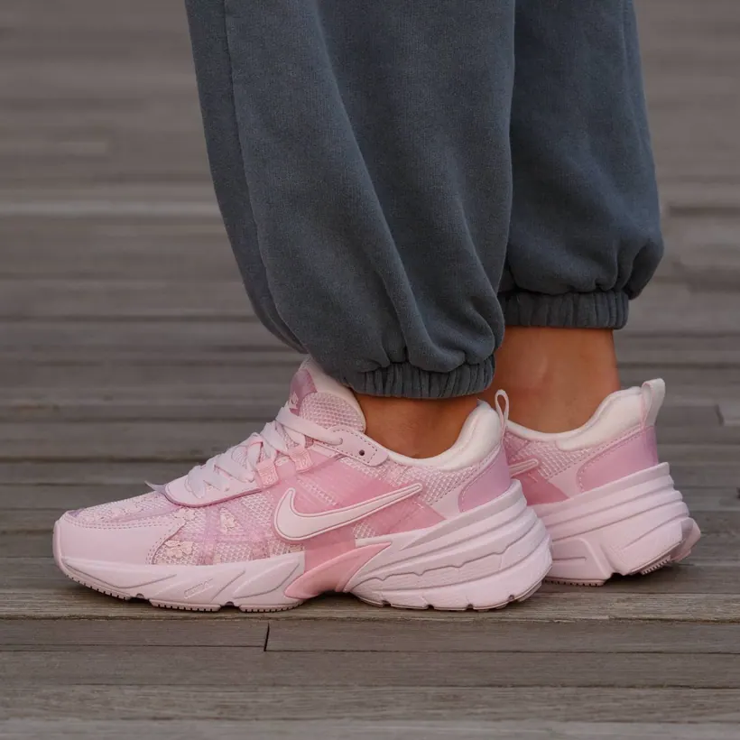 Nike Runtekk Pink Flowers