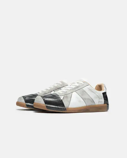 MAISON MARGIELA ‘REPLICA ‘ Taped