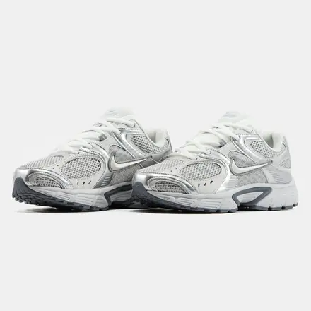 Nike V5 RNR