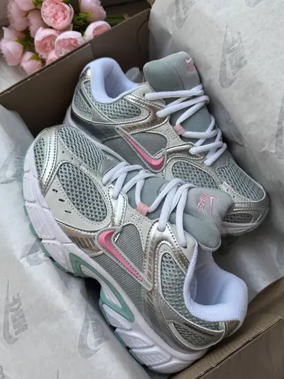9060 Grey/Silver
