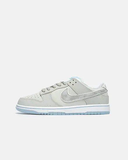 Nike SB Dunk Low “White Lobster”
