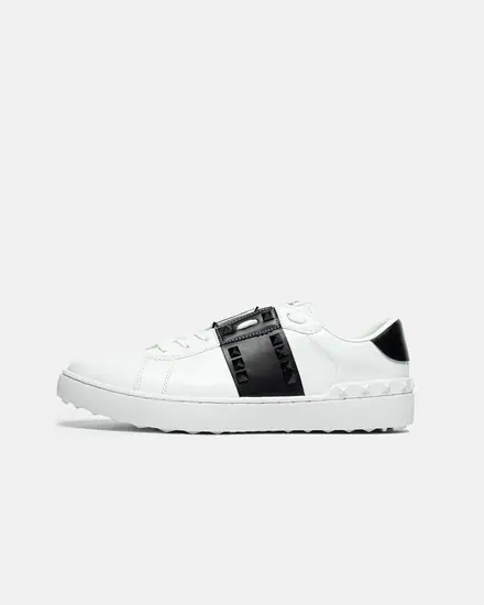 Valentino 11. Black