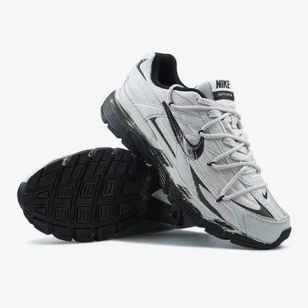 Nike Initiator Custom Laces Grey Black