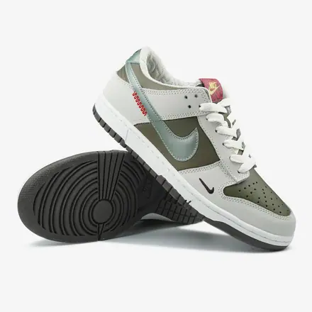 Nike SB Dunk Low Year of the Snake
