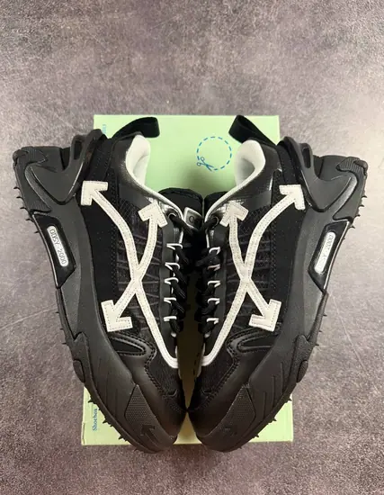 Off White Odsy 2000 Black White