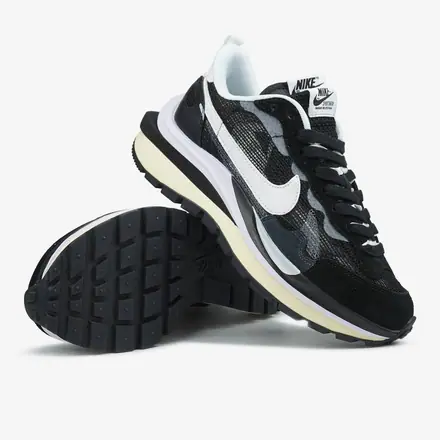 Nike x Sacai VaporWaffle Black White