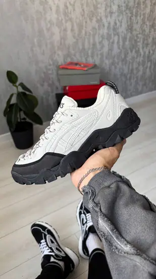 Asics Gel-Pickax Grey/Black