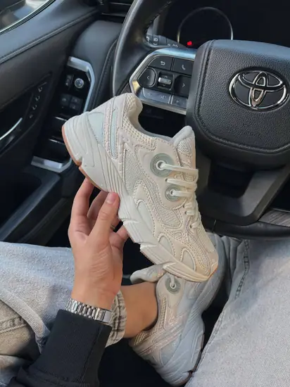 Adidas Astir Premium