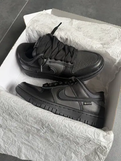 Nike SB Dunk Low Gore-Tex Black