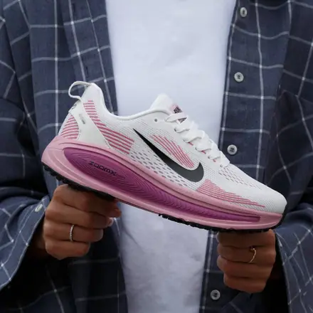 ️Nike Zoom Vomero 18