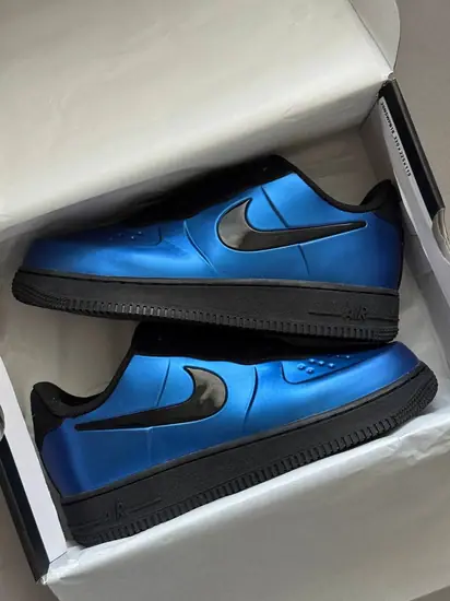 Nike Air Force 1